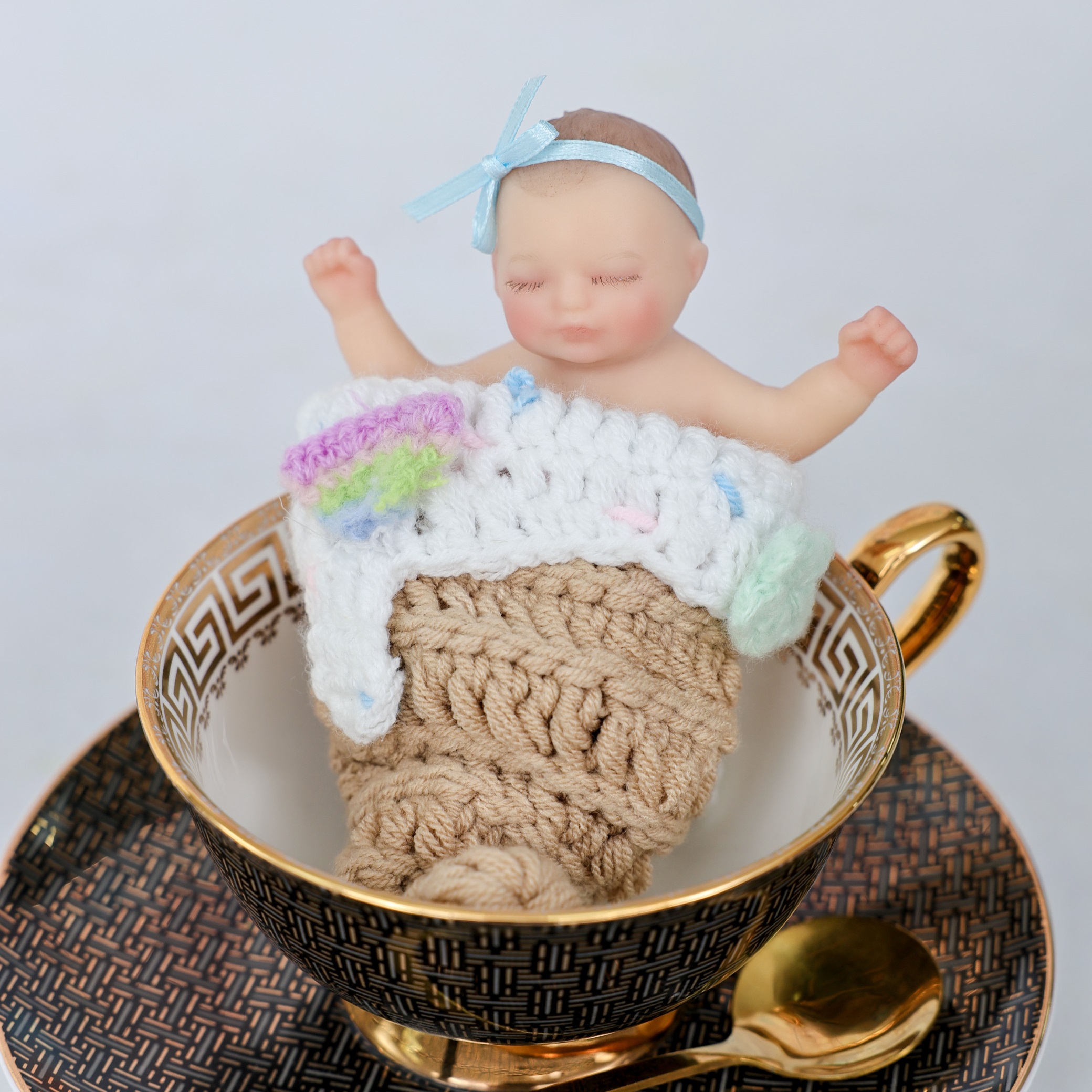10cm/4Inch Lifelike Silicone Reborn Girl Baby Doll 