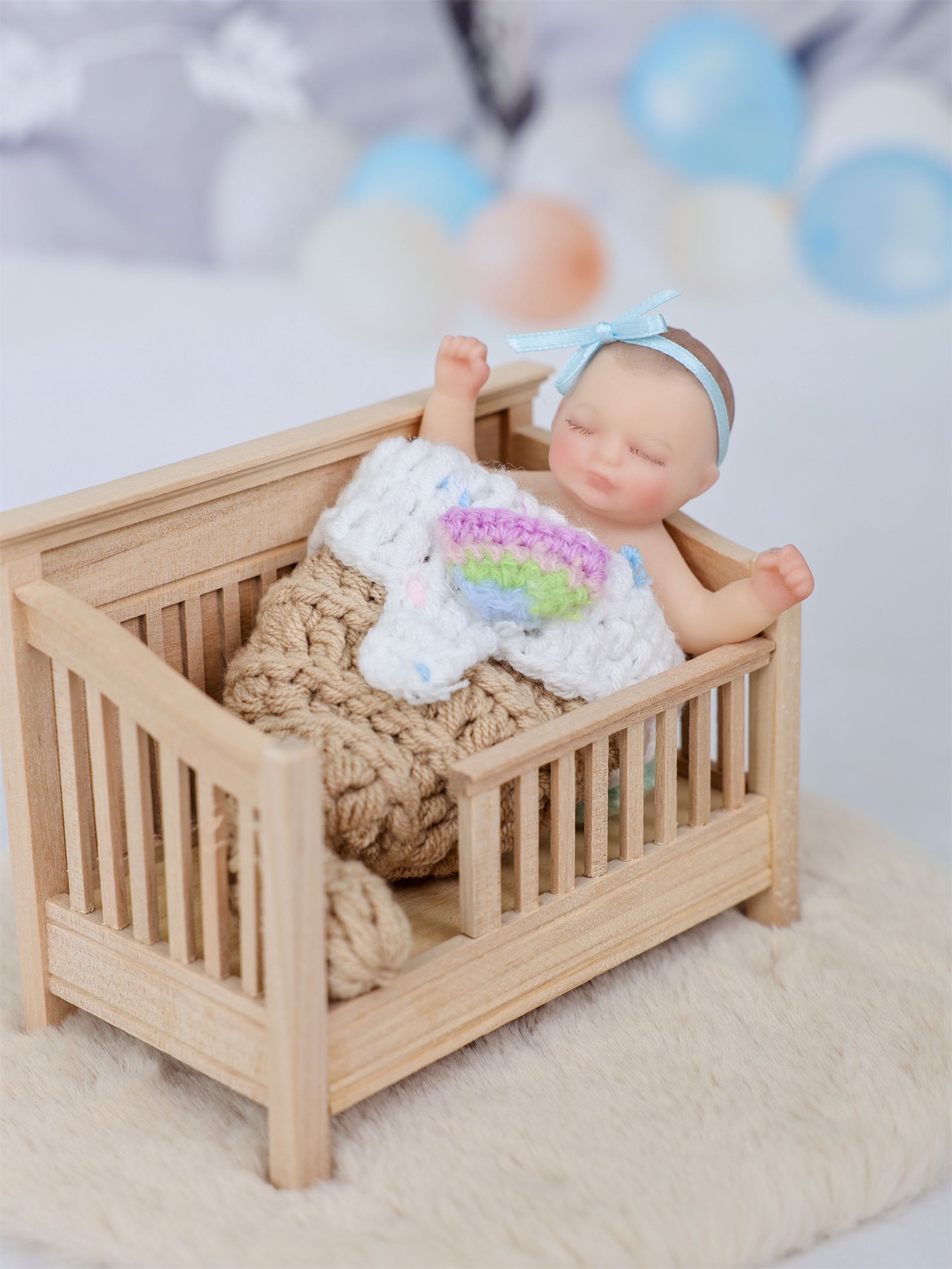 10cm/4Inch Lifelike Silicone Reborn Girl Baby Doll 
