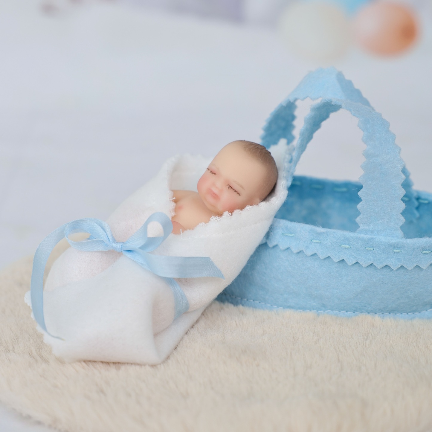 10cm/4Inch Lifelike Silicone Reborn Girl Baby Doll