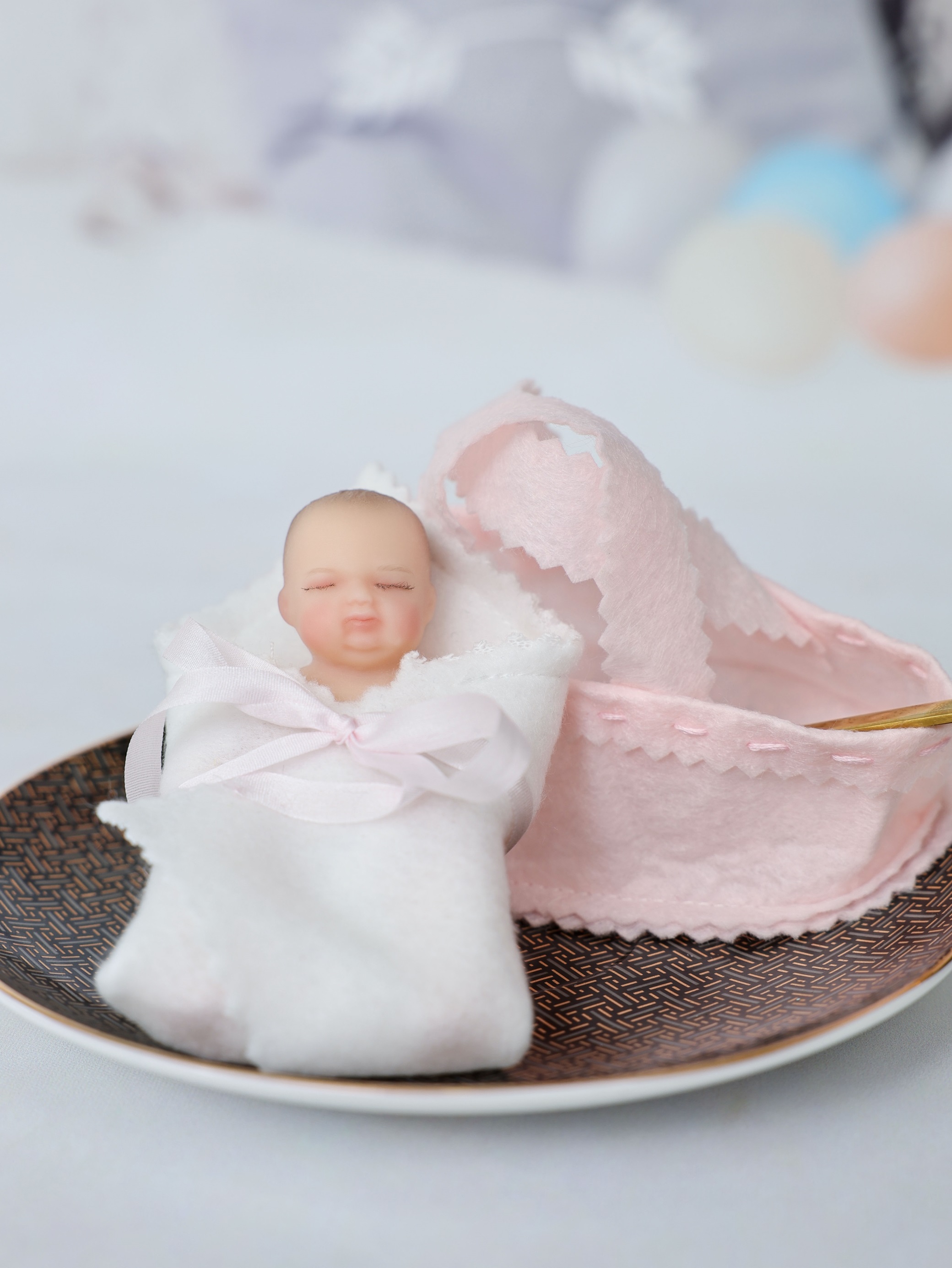 10cm/4Inch Lifelike Silicone Reborn Girl Baby Doll