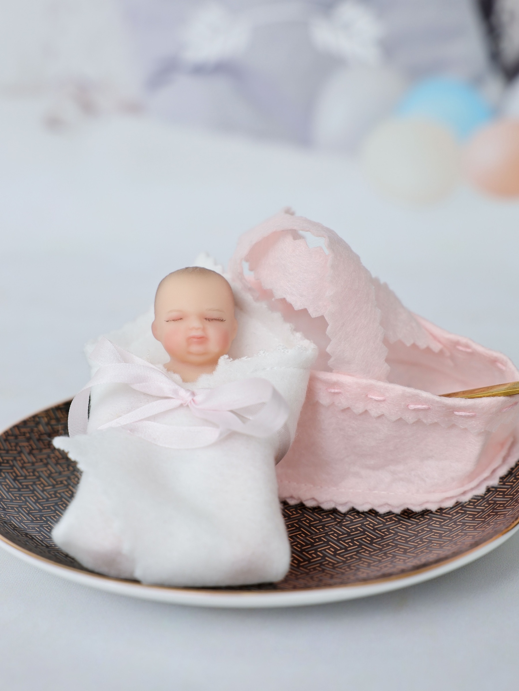 10cm/4Inch Lifelike Silicone Reborn Girl Baby Doll