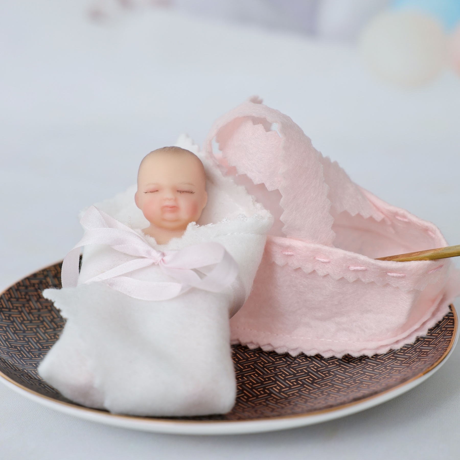 10cm/4Inch Lifelike Silicone Reborn Girl Baby Doll