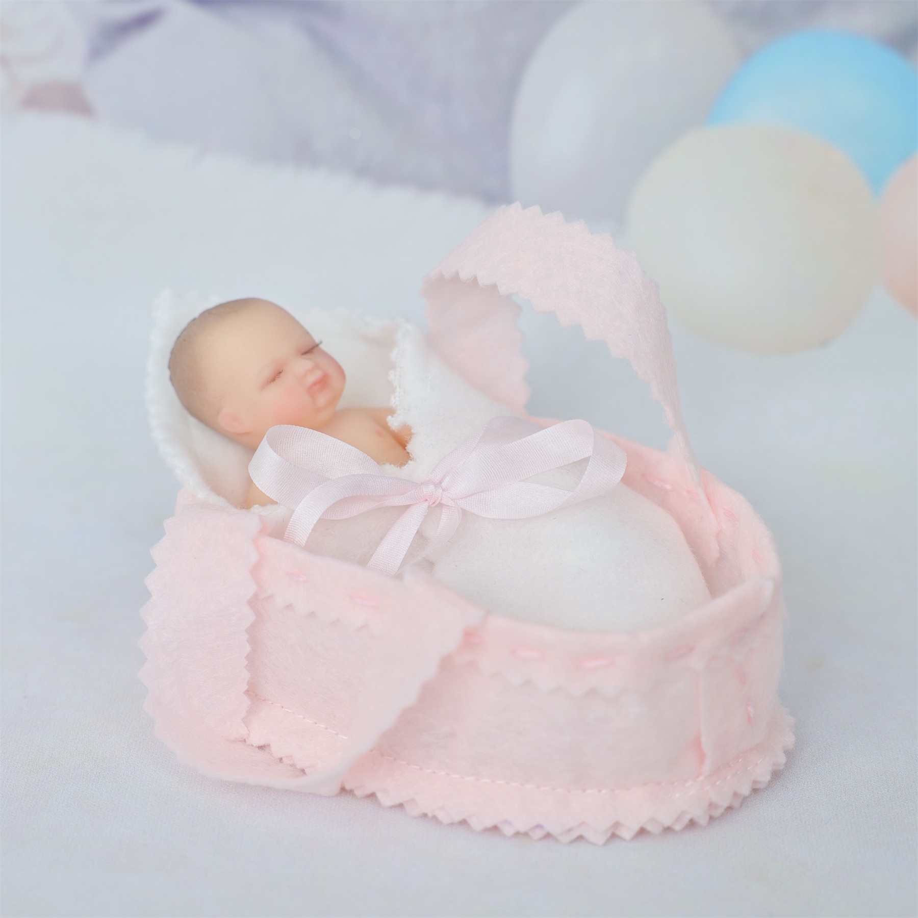 10cm/4Inch Lifelike Silicone Reborn Girl Baby Doll