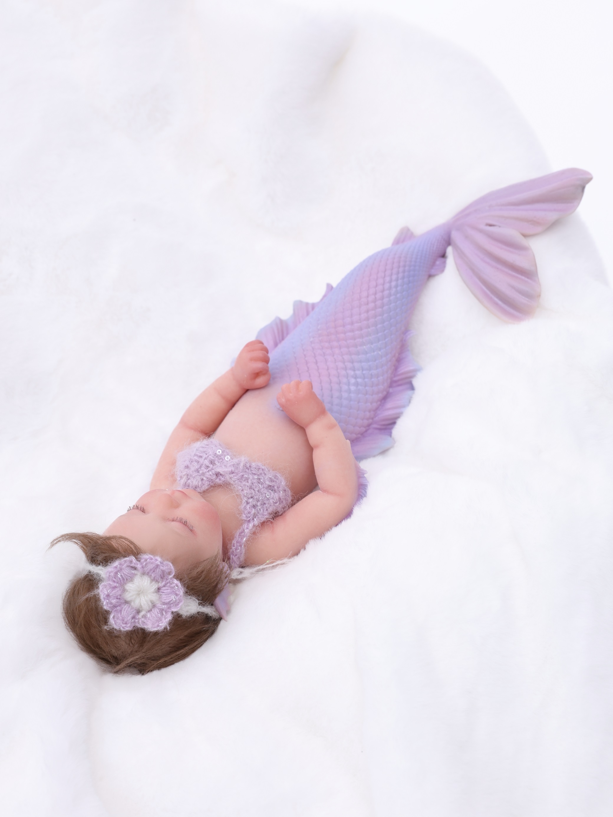 30cm/12inch Silicone mermaid handmade hair transplant simulated skin is soft, pinchable and washable