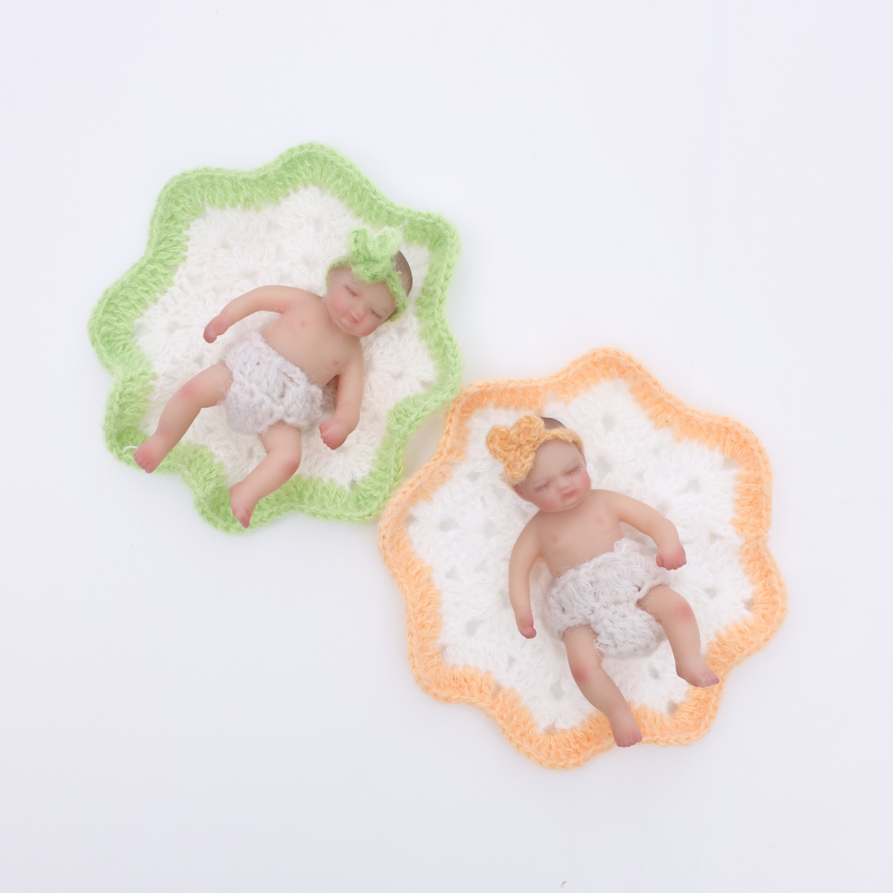 10cm/4Inch Lifelike Silicone Reborn Girl Baby Doll 