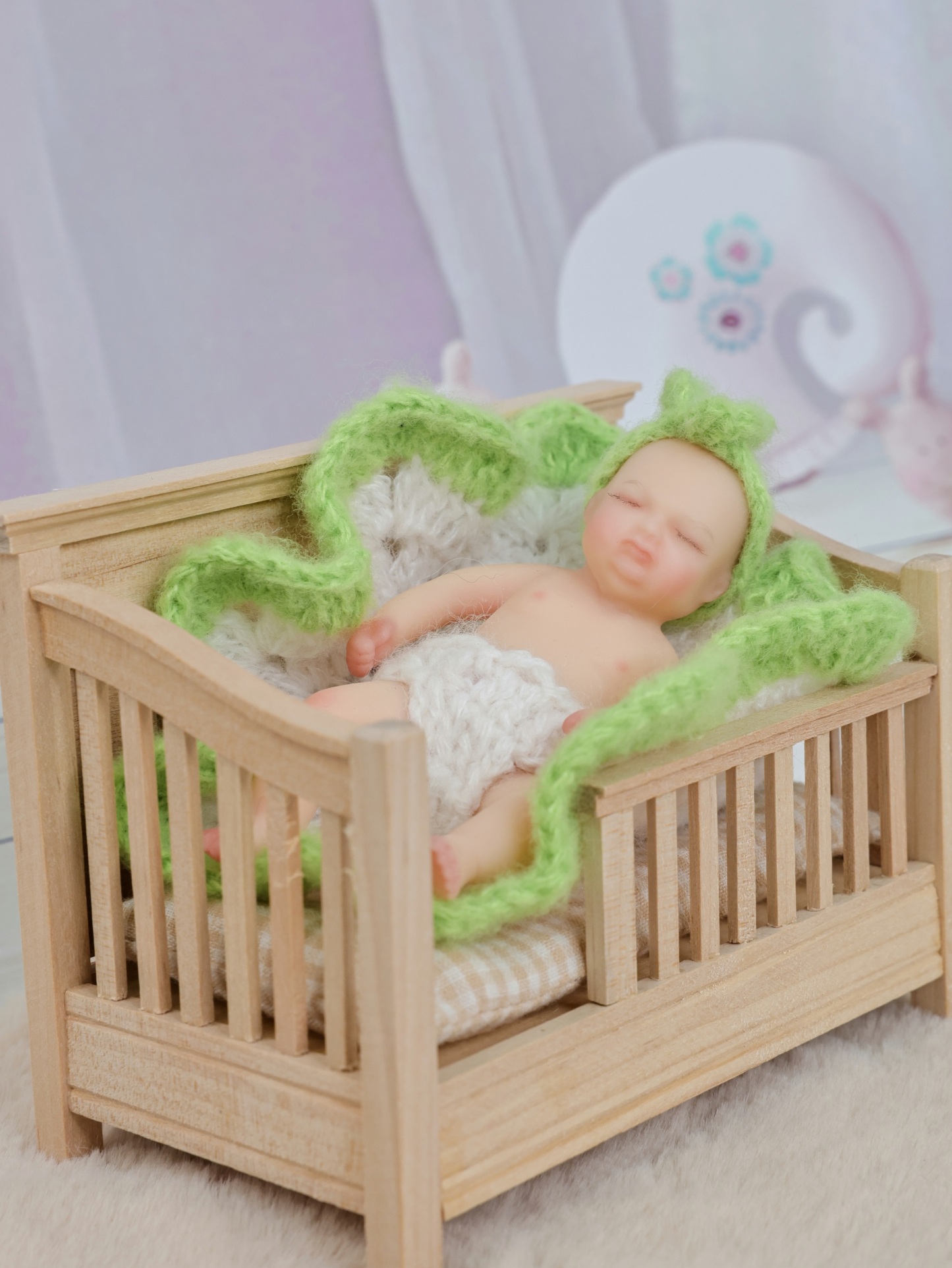 10cm/4Inch Lifelike Silicone Reborn Girl Baby Doll 