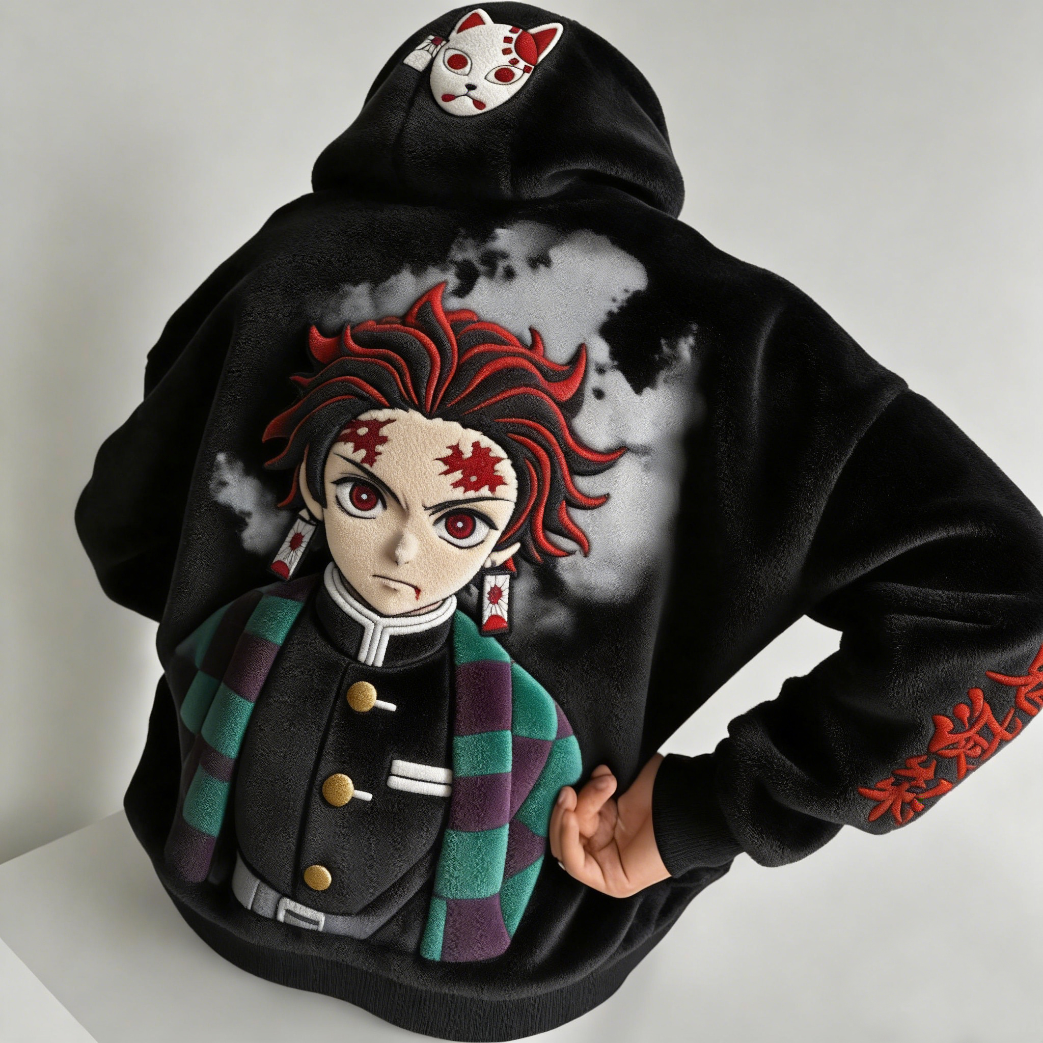 Men Demon Slayer Tanjiro Color-blocked Plush Hoodie
