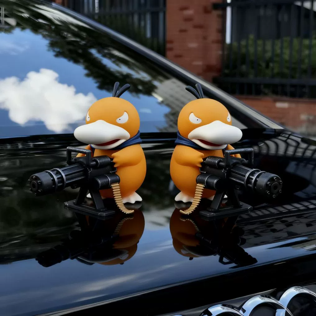 Car-mounted gangster Gatling gun Psyduck figurine, creative car interior/exterior/dashboard/roof/rear window decoration, funny car ornament/toy.