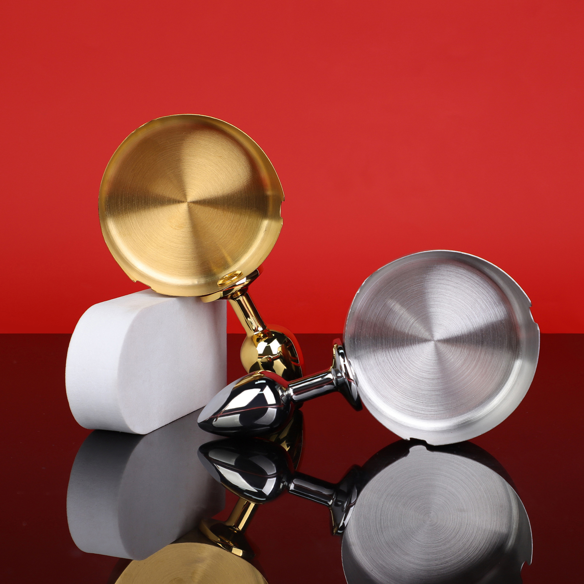Stainless Steel Ashtray-Shaped Anal Plug — Luxury Metal Anal Plug