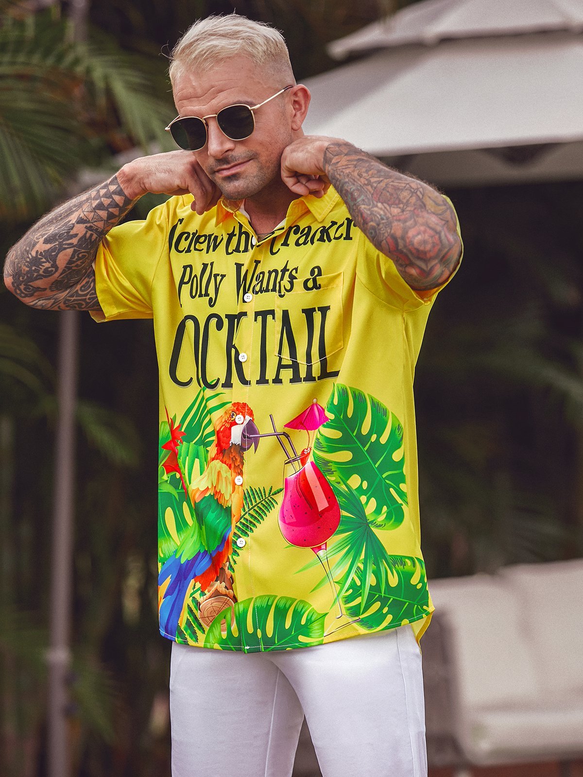 Parrot Chest Pocket Short Sleeve Hawaiian Shirt
