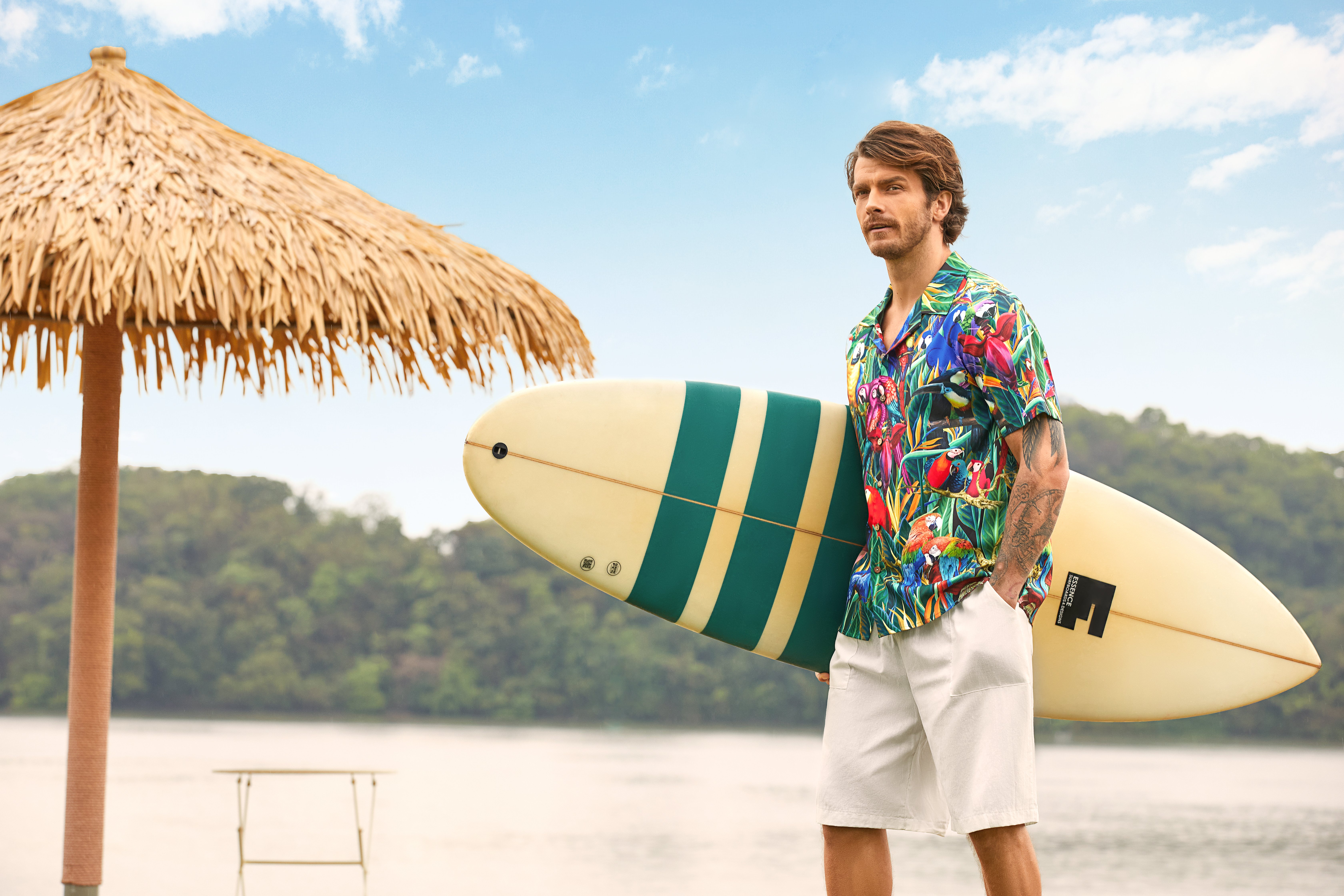 Hardaddy Mens Parrot Print Retro Breathable Hawaiian Shirt