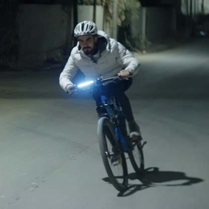 JordiLight used as a bike light while riding at night