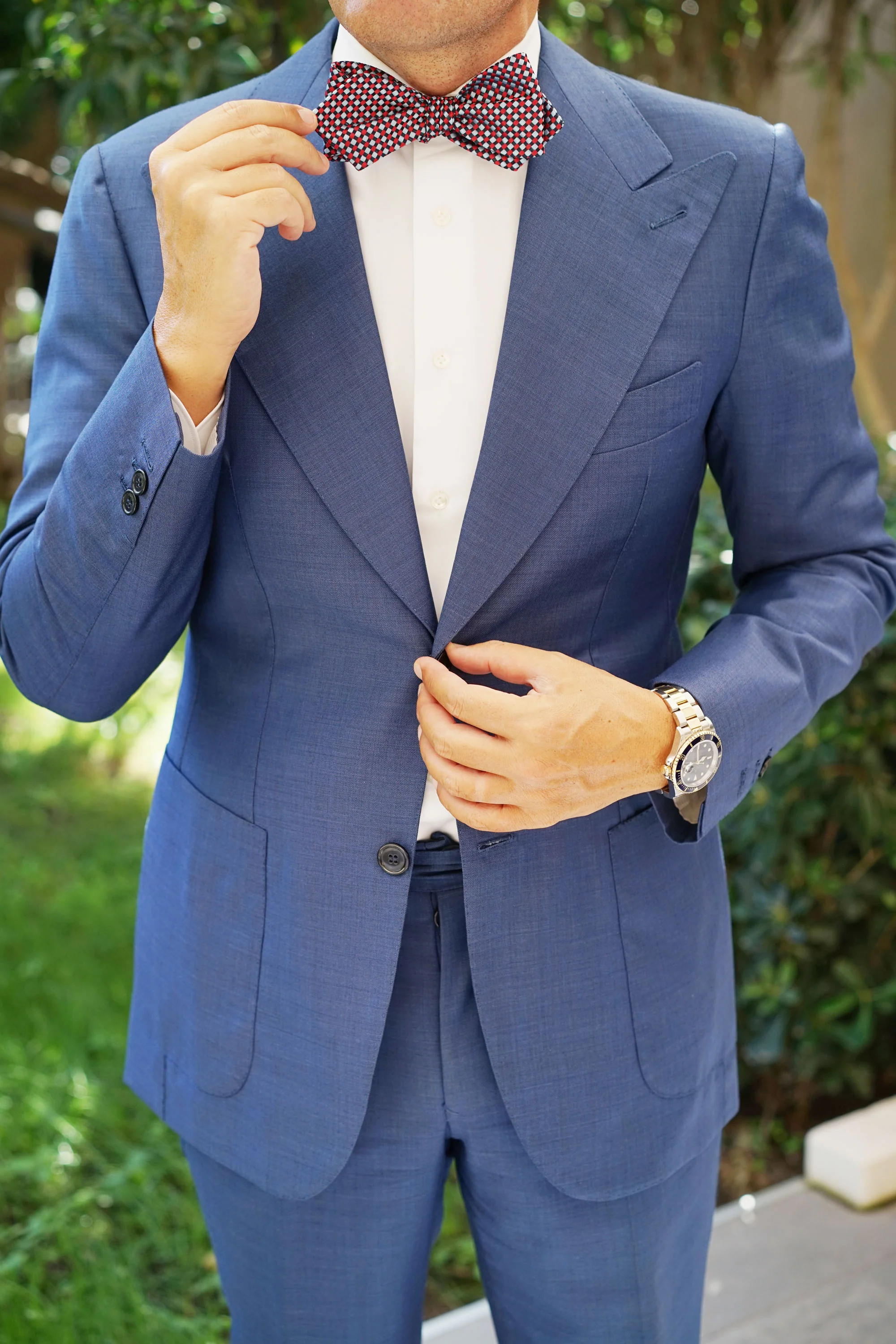 Natbeck Diamond Tip Self Tie Bow Tie Navy Light Blue Red Checkered suitable for business attire