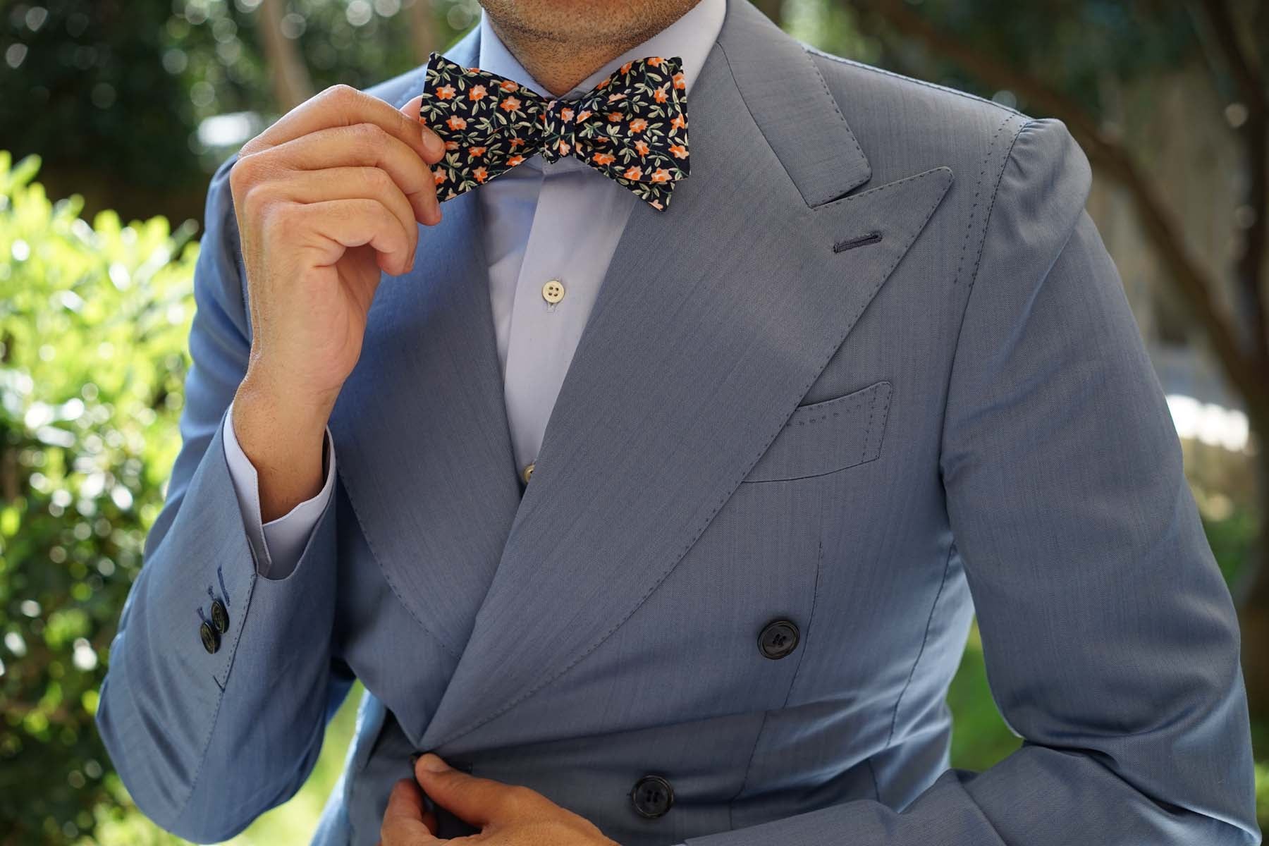 Natbeck Self Tie Bow Tie Santo Domingo Floral Blue suitable for spring weddings