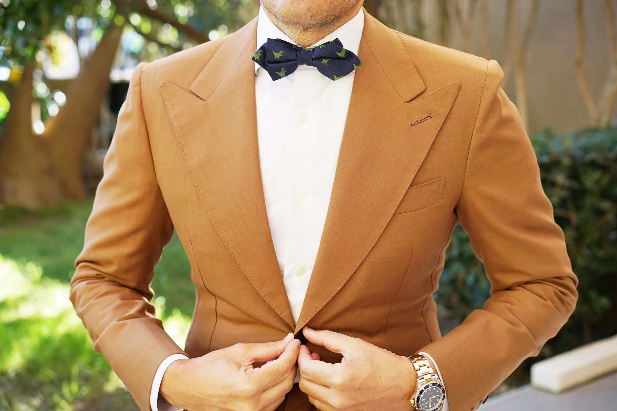 Natbeck T-Rex Pixel Dinosaur Diamond Bow Tie for Fun Parties and Themed Events Green