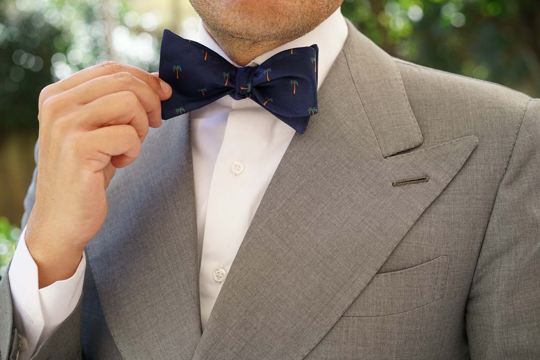 Natbeck Self Tie Bow Tie Fijian Palm Tree Green suitable for resort wear