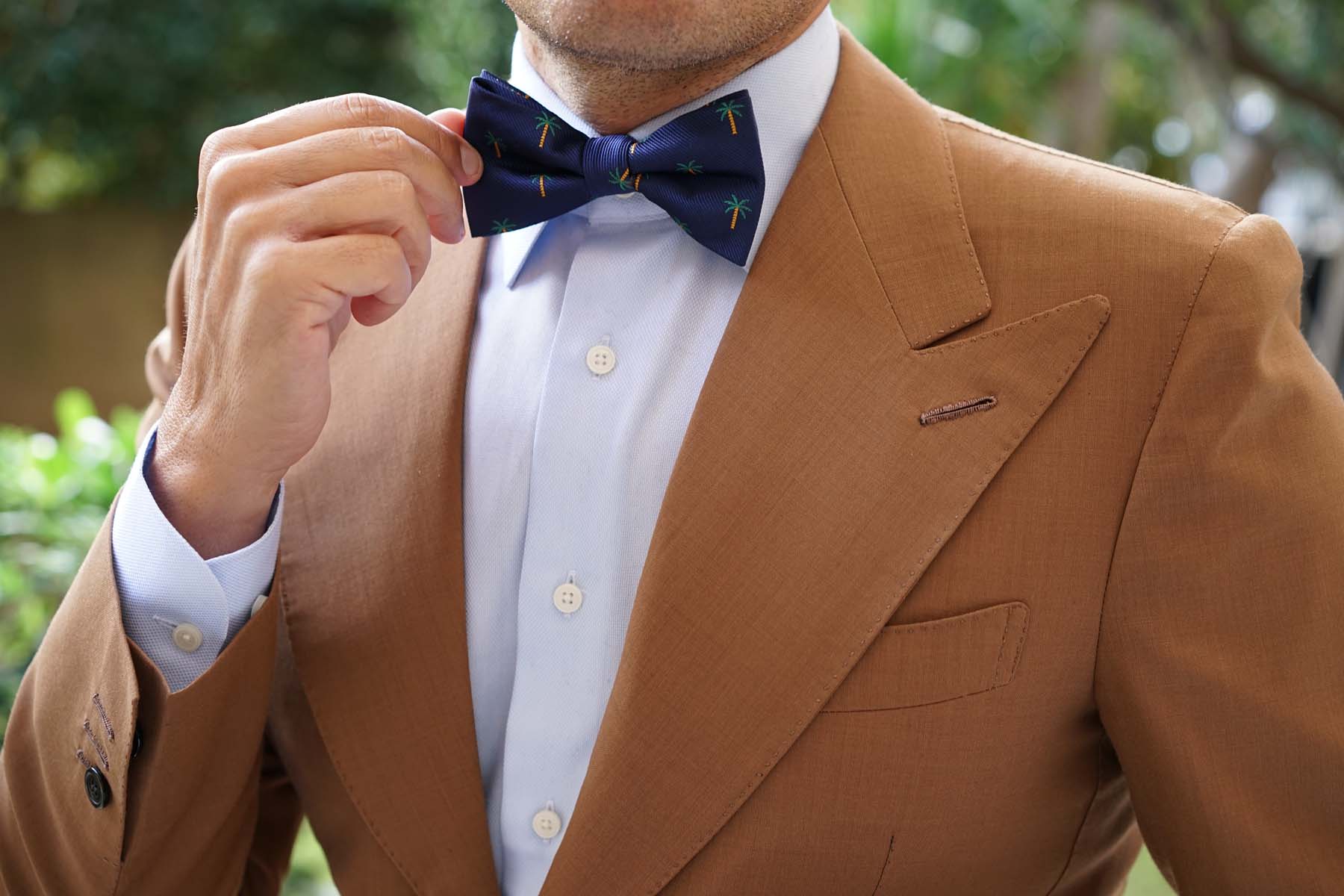 Natbeck Aitutaki Palm Tree Bow Tie Colorful Cotton Bow Tie with Palm Tree Design for Casual or Dress Wear