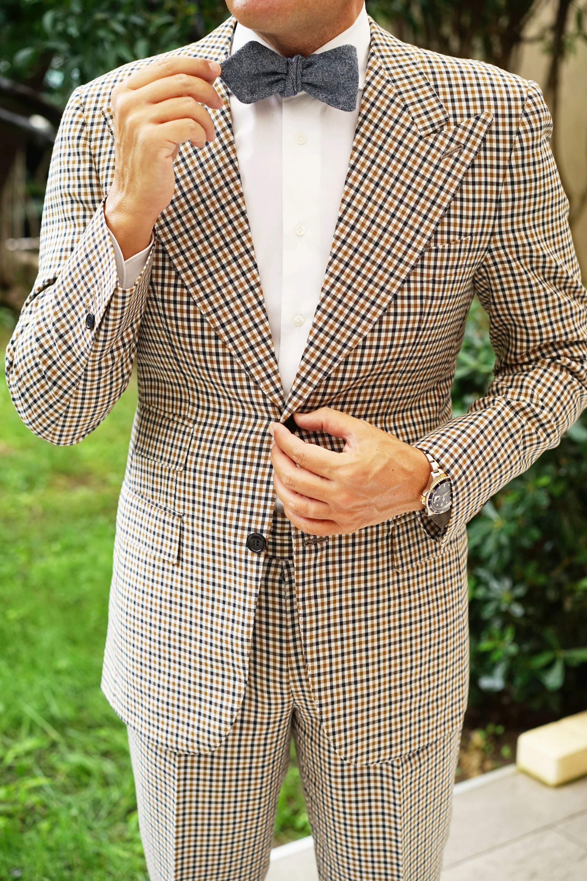 Natbeck Diamond Self Tie Bow Tie in Wool with Suffolk Donegal Blue Fabric