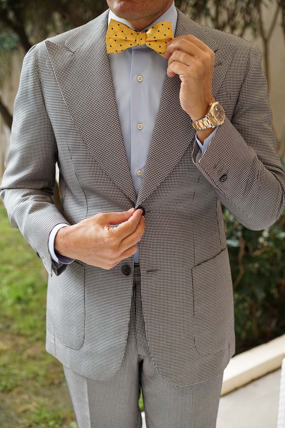 Natbeck Polka Dot Bow Tie Untied in Yellow