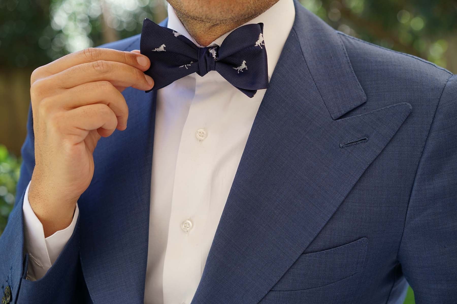 Natbeck Navy Blue Race Horse Self Tie Bow Tie Classic Cotton Bow Tie with Horse Motif for Formal Wear