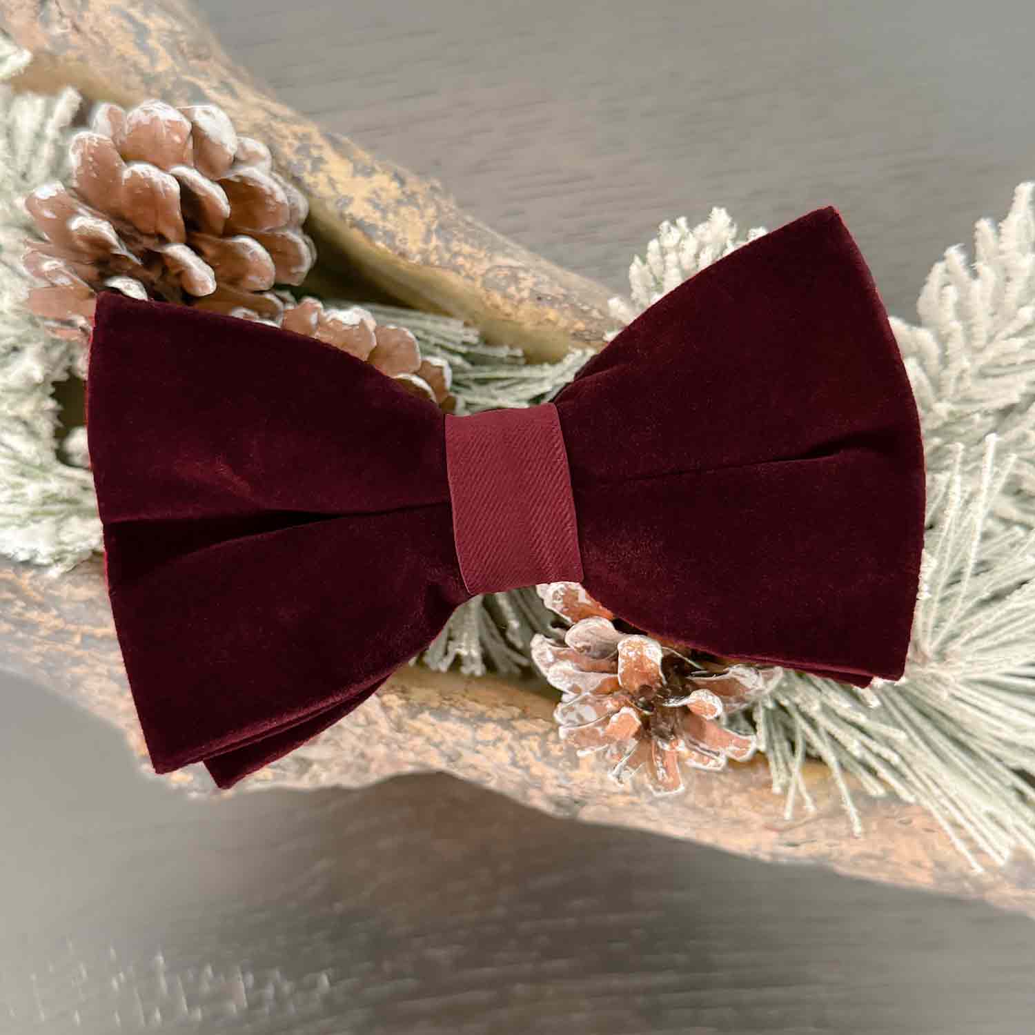 Natbeck Velvet Bow Tie Rich Burgundy