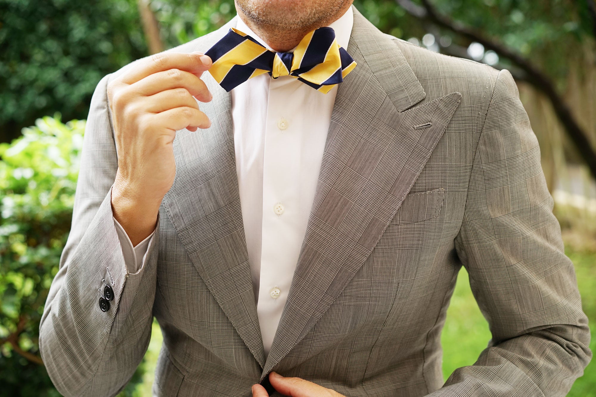 Natbeck Diamond Tip Self Tie Bow Tie Yellow Navy Blue Striped suitable for business meetings
