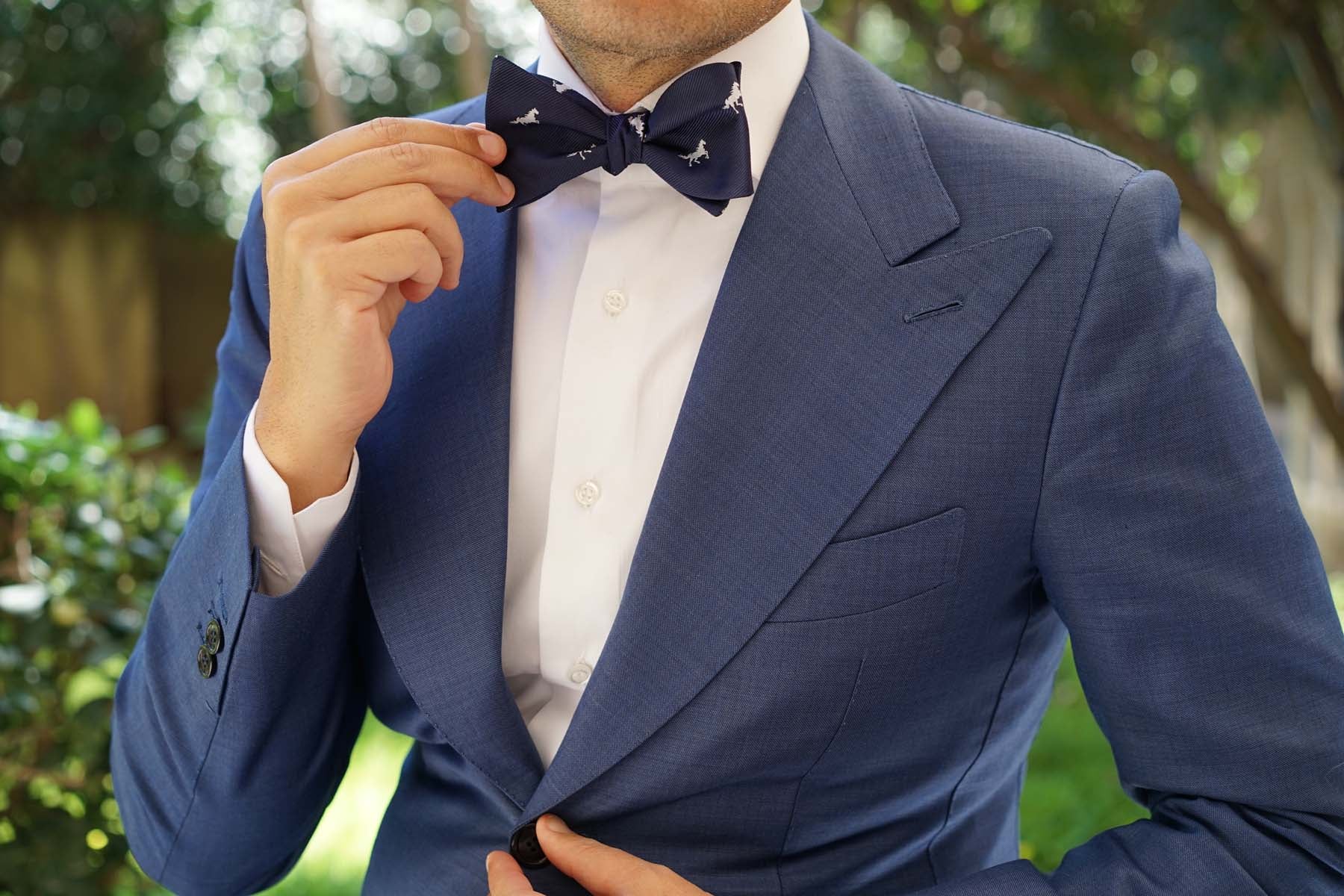 Natbeck Navy Blue Race Horse Self Tie Bow Tie Classic Cotton Bow Tie with Horse Motif for Formal Wear