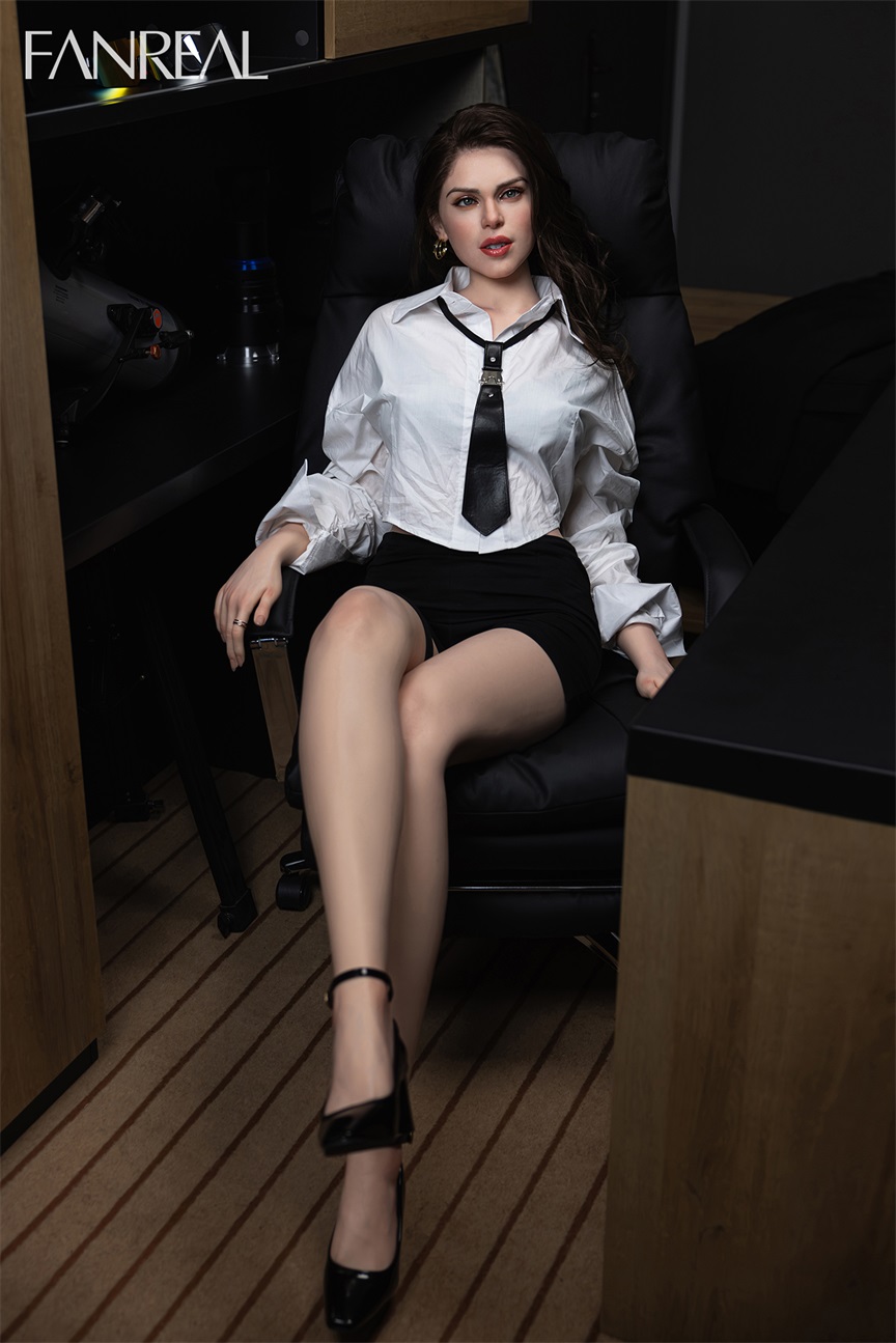 FanReal丨Gina - 5ft 7/170cm D-Cup Silicone Sex Doll