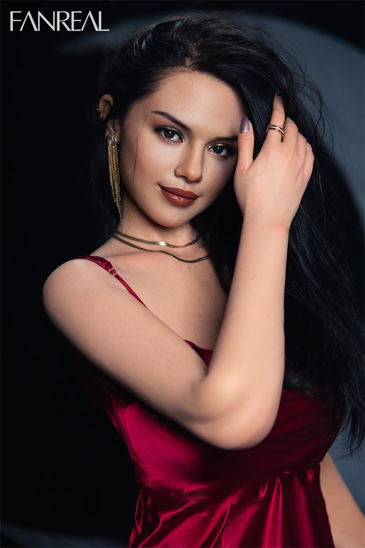 FanReal丨Maira – 168cm (5ft6) F-Cup Silicone Sex Doll