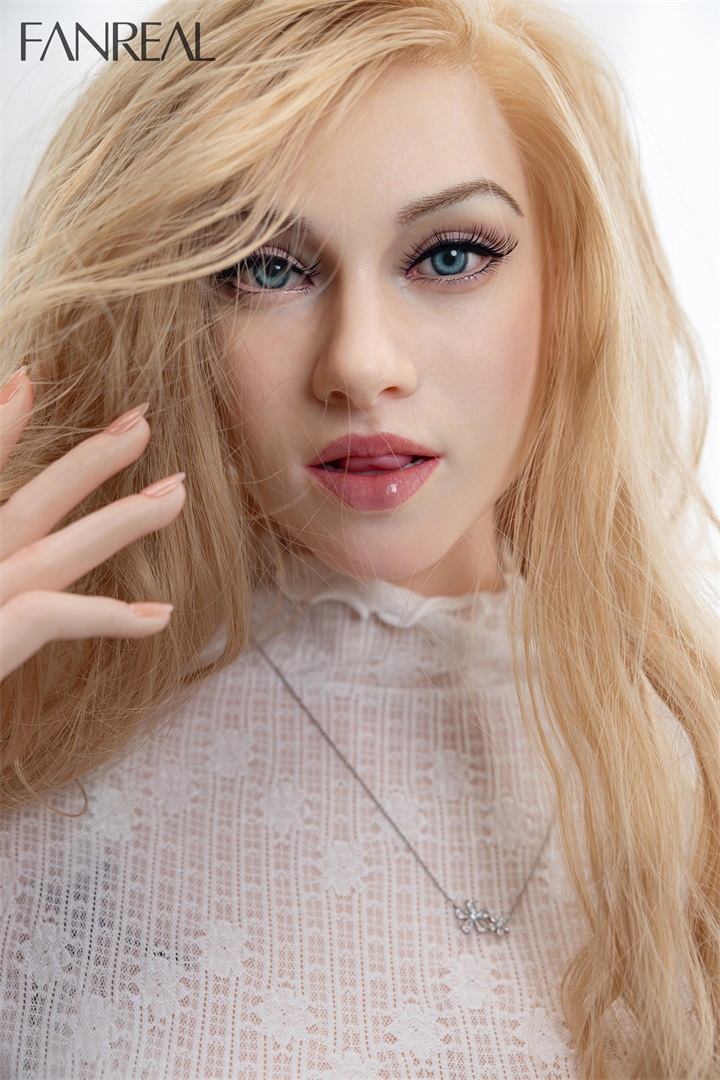 FanReal | Vanessa –168cm/5ft 6 F-Cup Silicone Sex Doll