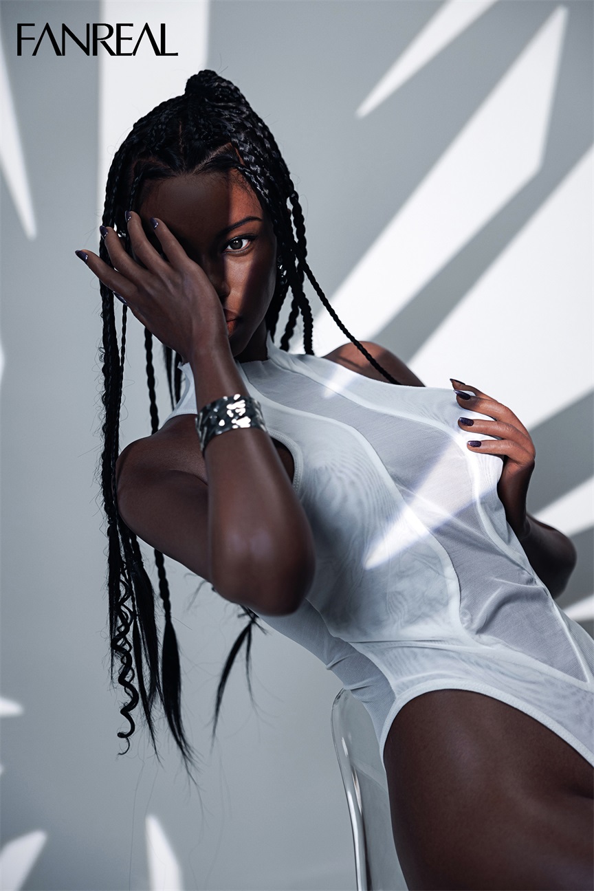 FanReal丨Ellie -5ft 8 /173cm D-Cup ROS Silicone Head Sex Doll