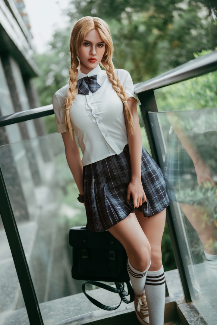 Top Fire丨Eden- Ultra Light 5ft6 /170cm D-cup Movable Jaw Silicone Sex Doll