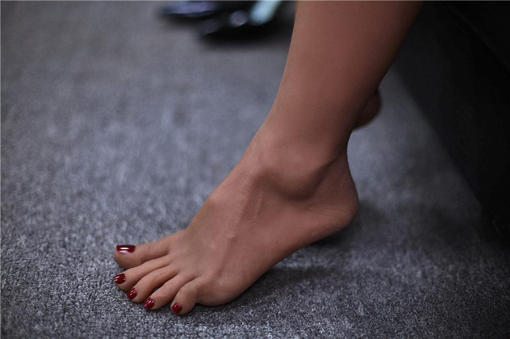 Irontech 161cm Christel-Honeylovedoll