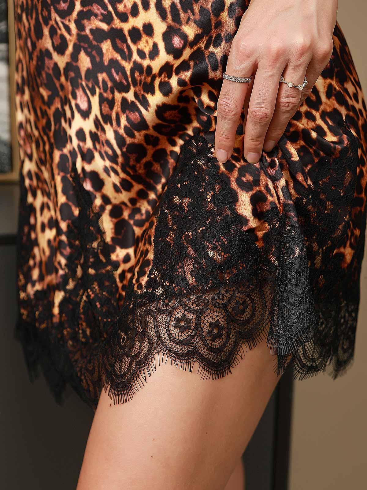 Pure Silk Spaghetti strap V-neck Short Nightgown