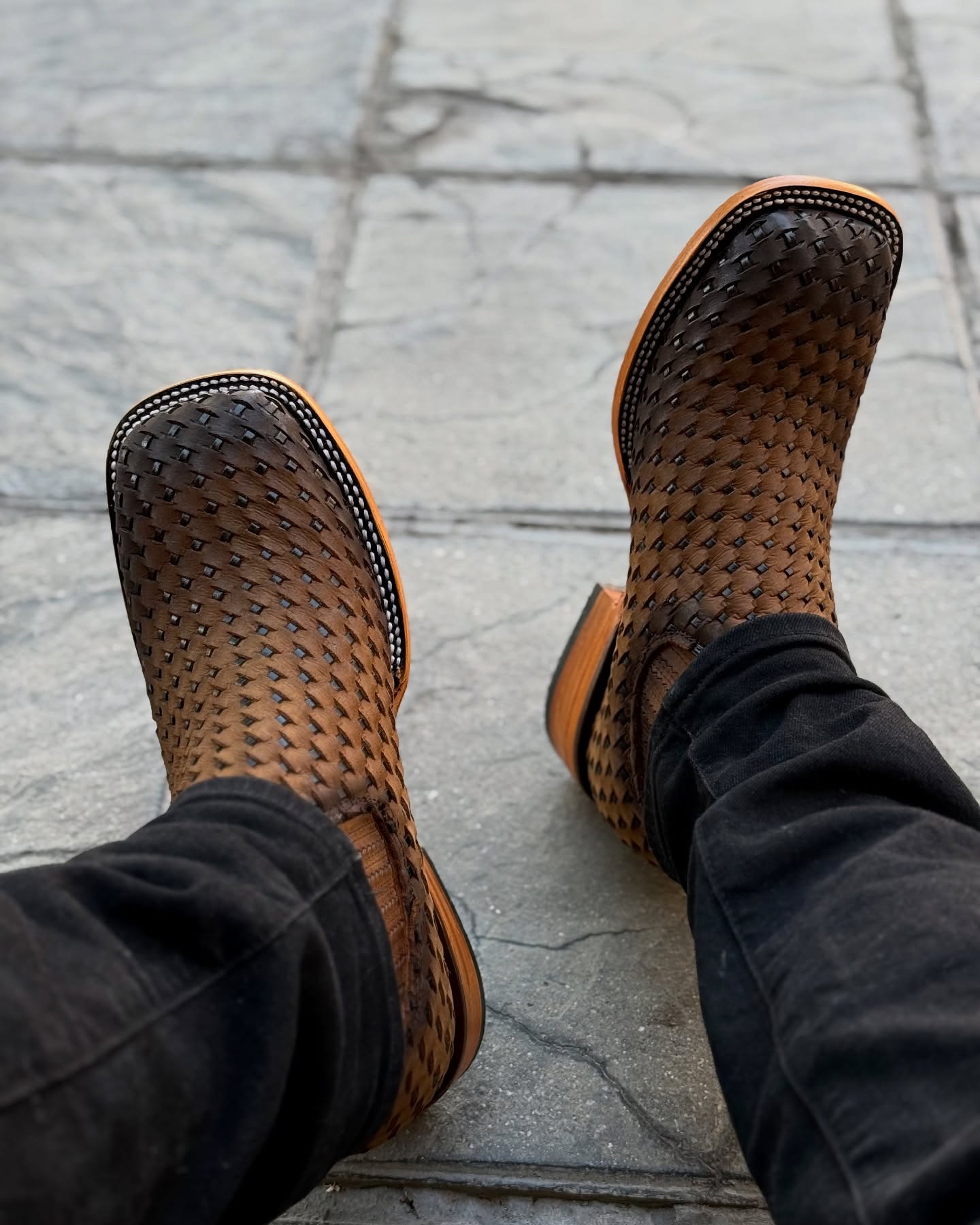 almeida_bootsoficial_1742399941_3591833501650583348_52220402971