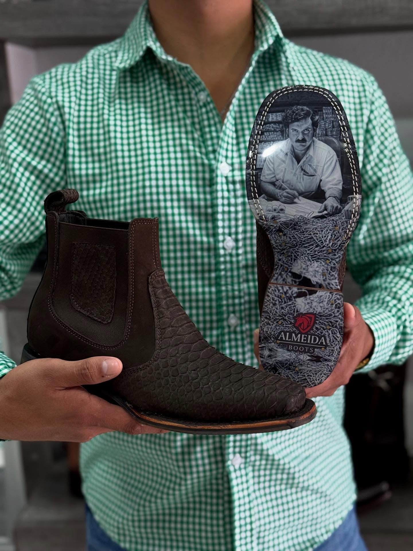 reboots_mx_1756407647_3709338654960876638_49369993969