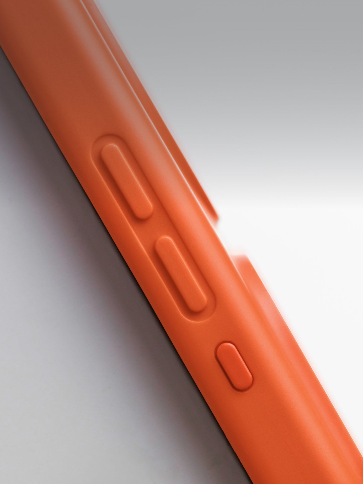 Klynein™ phone case with a screen you can change anytime