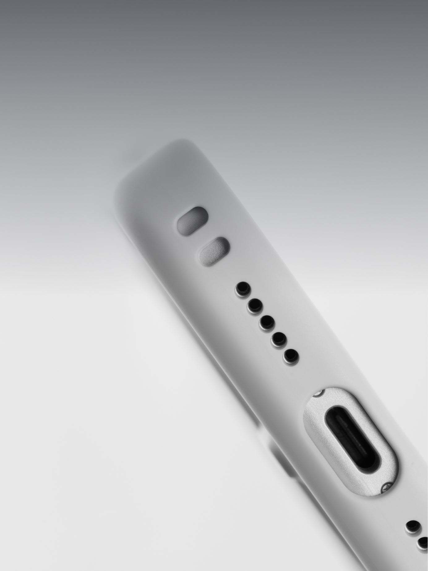 Klynein™ phone case with a screen you can change anytime