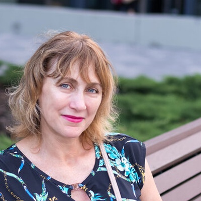 Linda R.