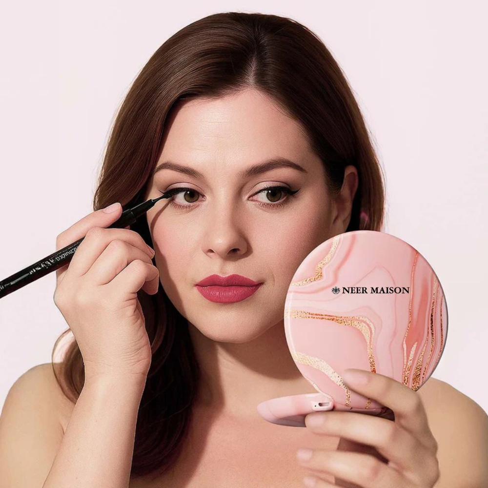 Taylor Lighted Compact Mirror