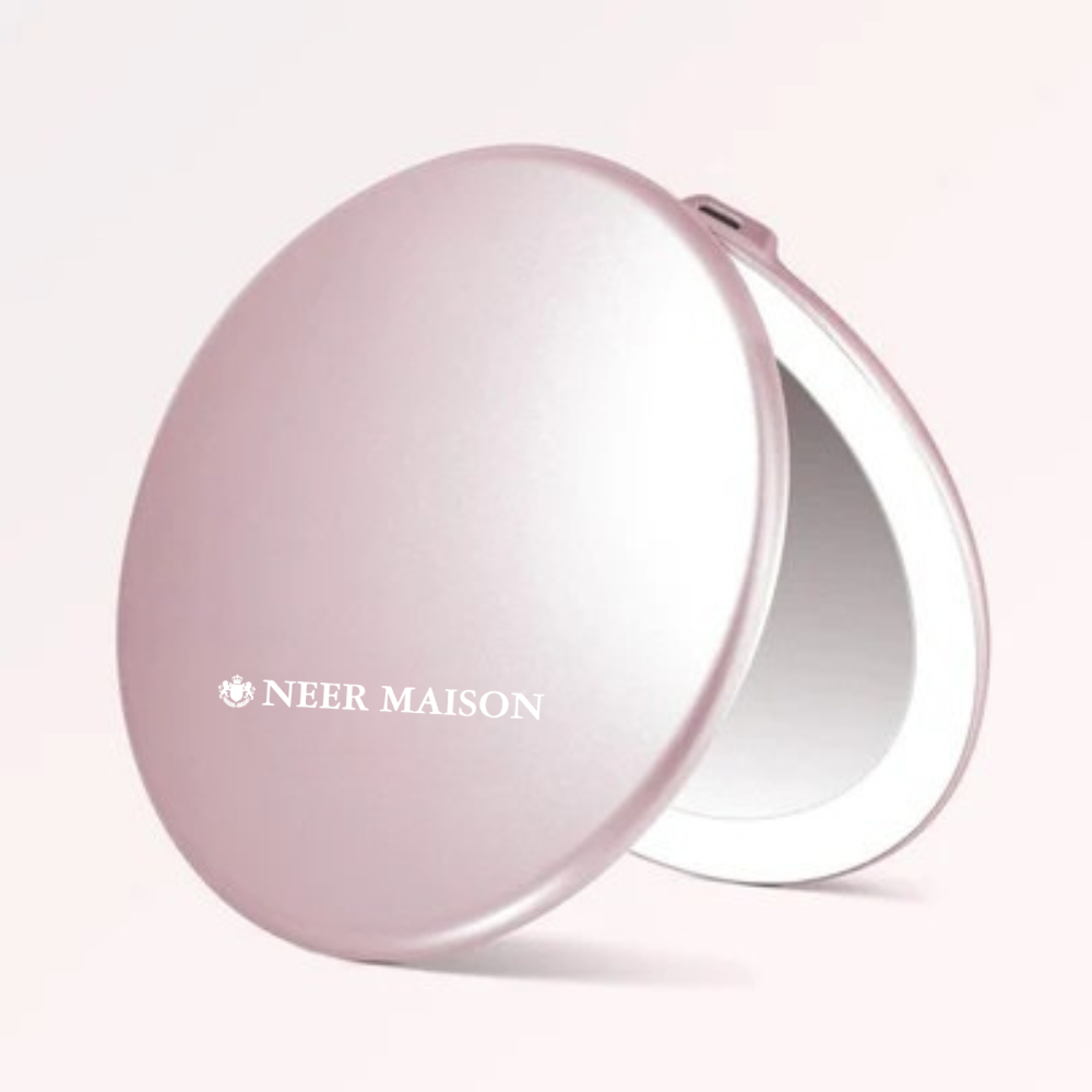 🎄✨Christmas pre-sale offer✨🎄 Sale 40% + FREE SHIPPING. Taylor Lighted Compact Mirror