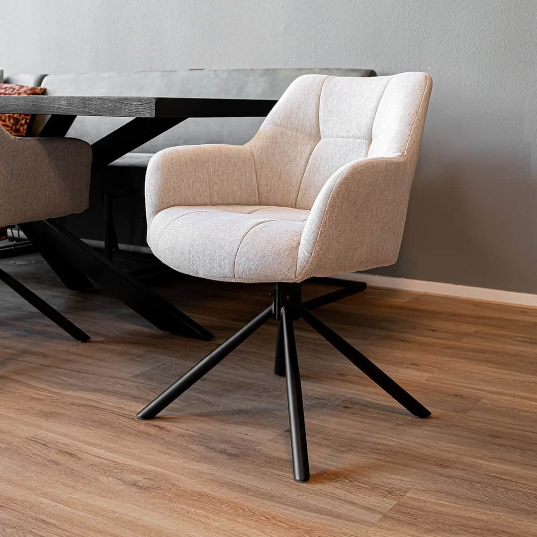 “Sophie” – Draaibare eetkamerstoel