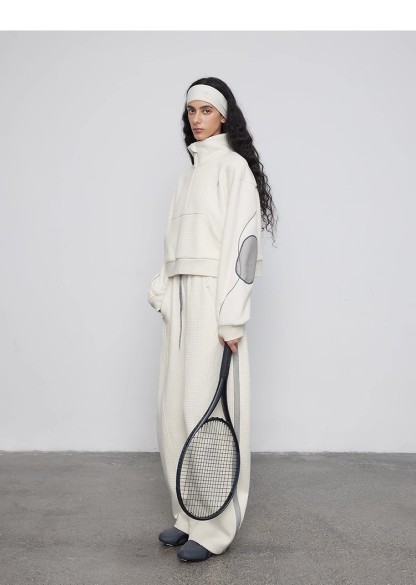 Stand collar cardigan suit 111