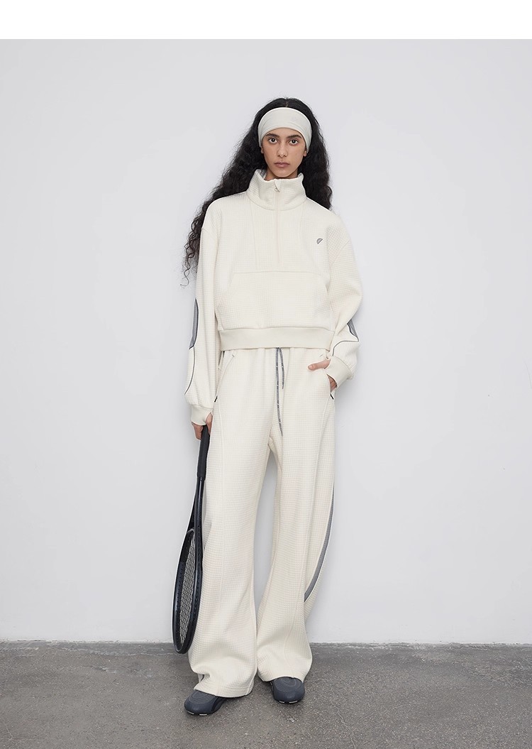 Stand collar cardigan suit 111