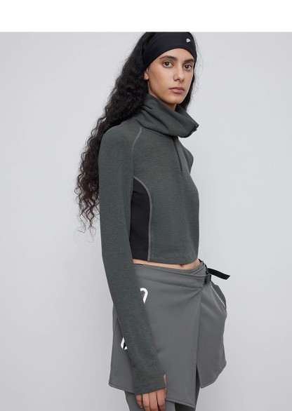 Functional high-neck sports top 115