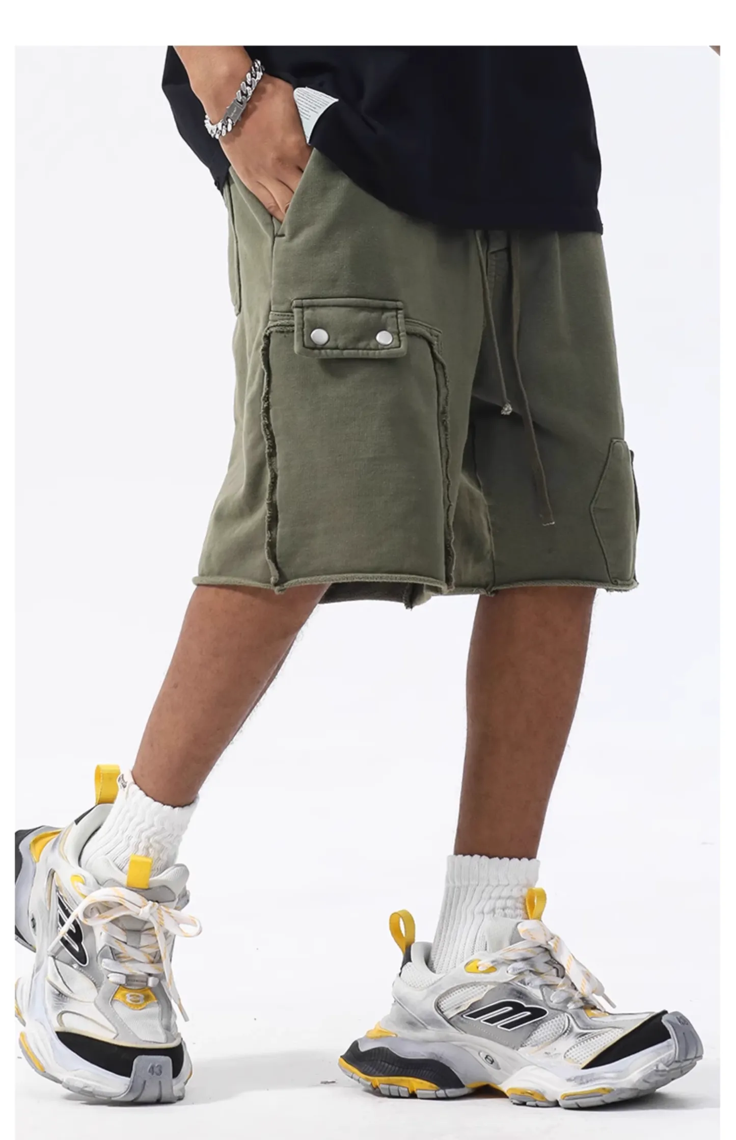 Vintage distressed shorts 123