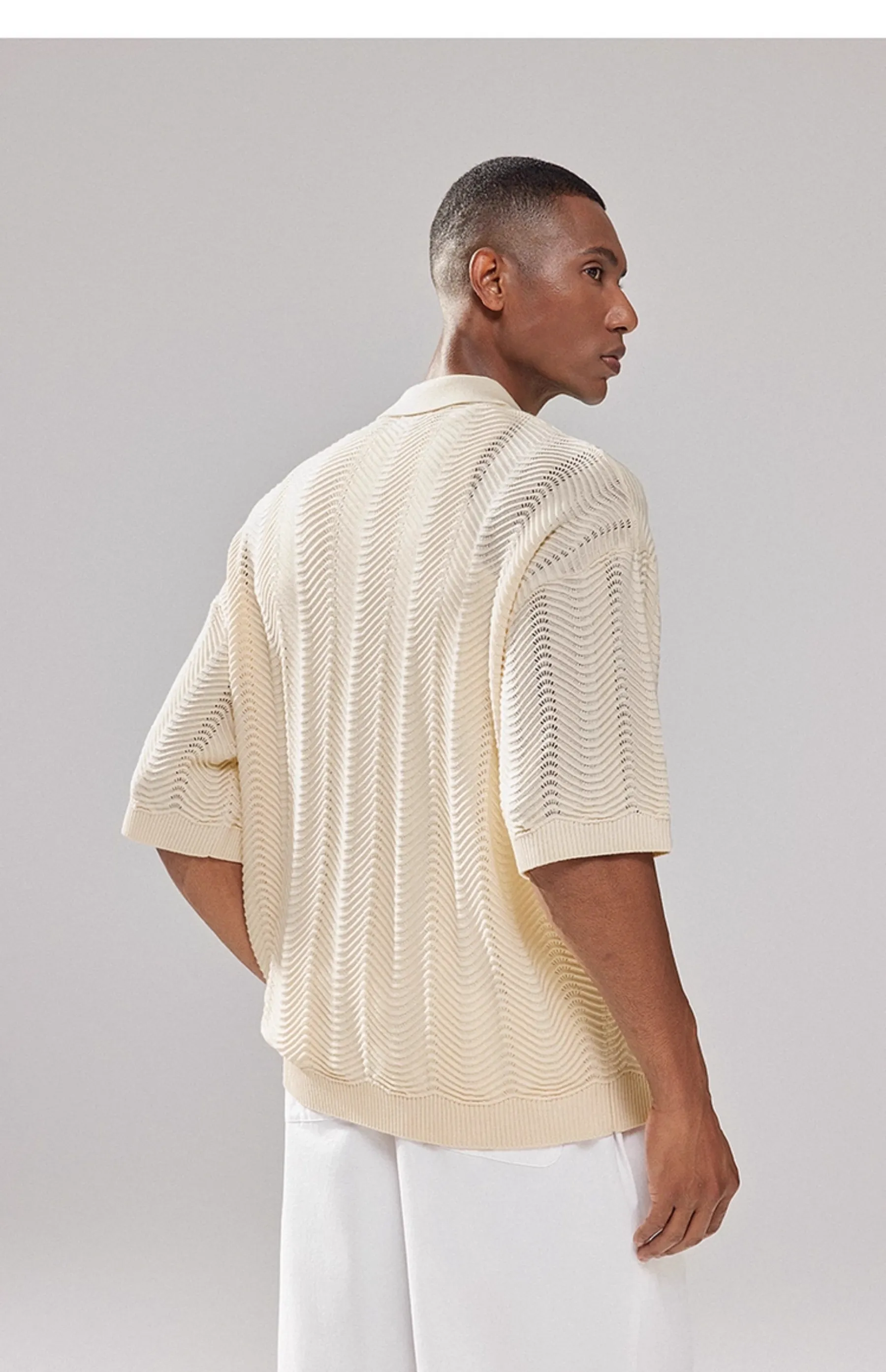 Hollow wave seagull collar POLO shirt 19