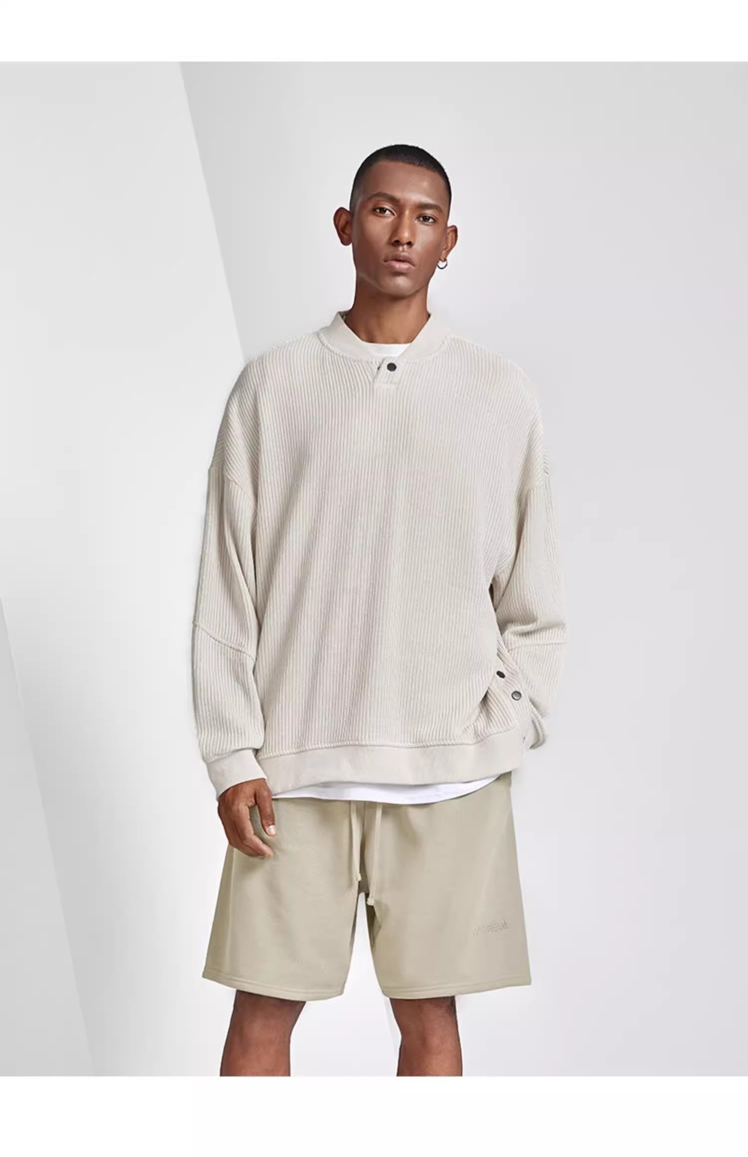 Heavy textured round neck loose sweater 21