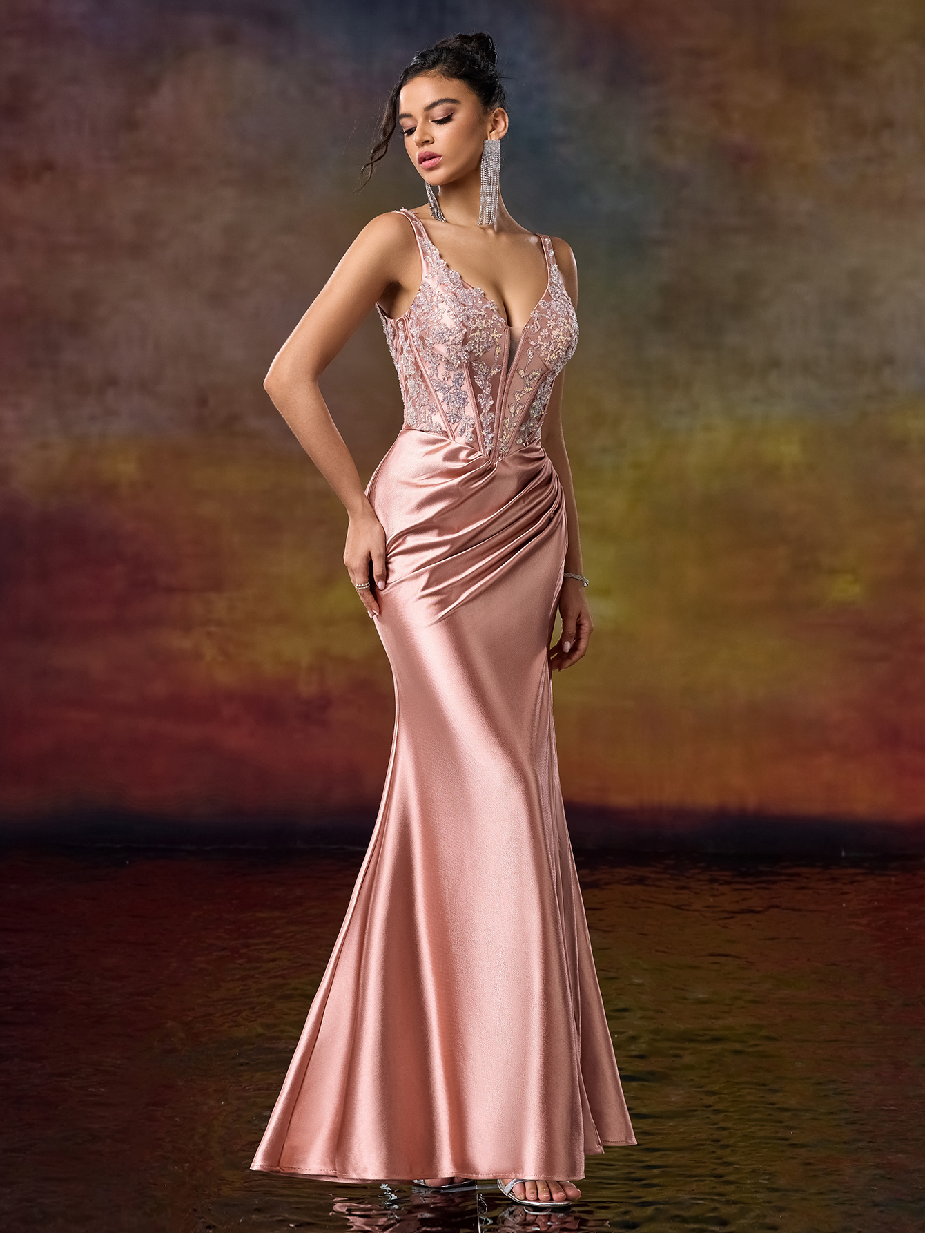 Elegant V-Neck Lace Embroidered Floral-Patterned Ruched High-Slit Mermaid Evening Gown