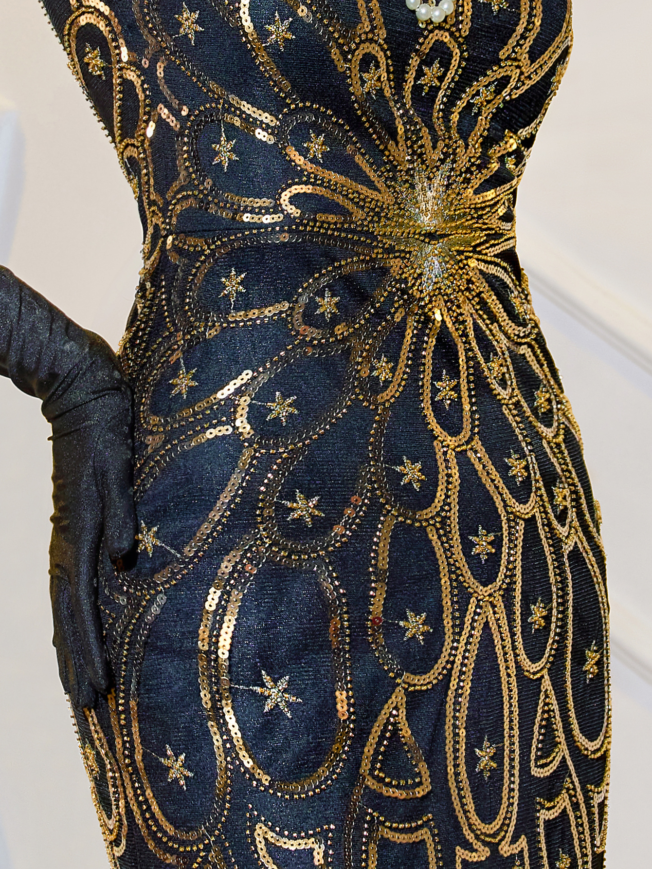 Modecrush Elegant Women Luxury Long Flapper Dress, Beads and Peacock Patterns Sequins Prom Homecoming Dress